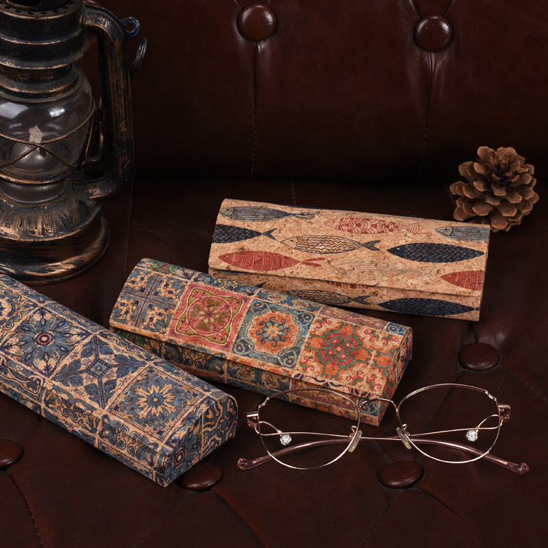 Men Accessories Look - **Natural Cork Glasses Case Hard Shell